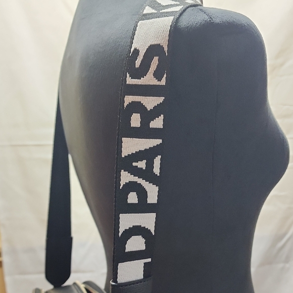 Karl Lagerfeld Black Camera Bag - Iconic Chopette Cat Guitar Strap Bag NWOT - Picture 10 of 16